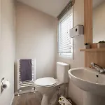 Nirvana Coastal Retreat *