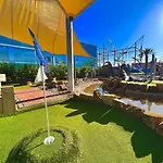 Nirvana Coastal Retreat *