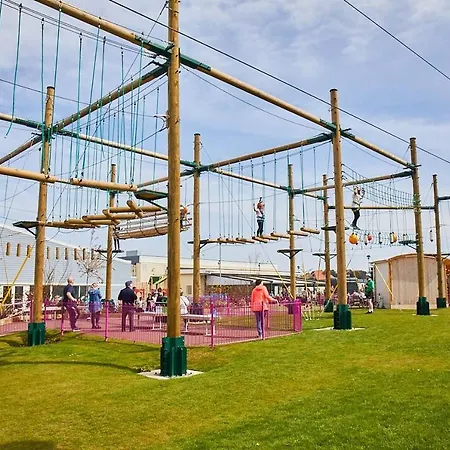 Nirvana Coastal Retreat *